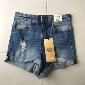 Ariya Jeans Denim Shorts Cuffed Curvy High Rise Distressed